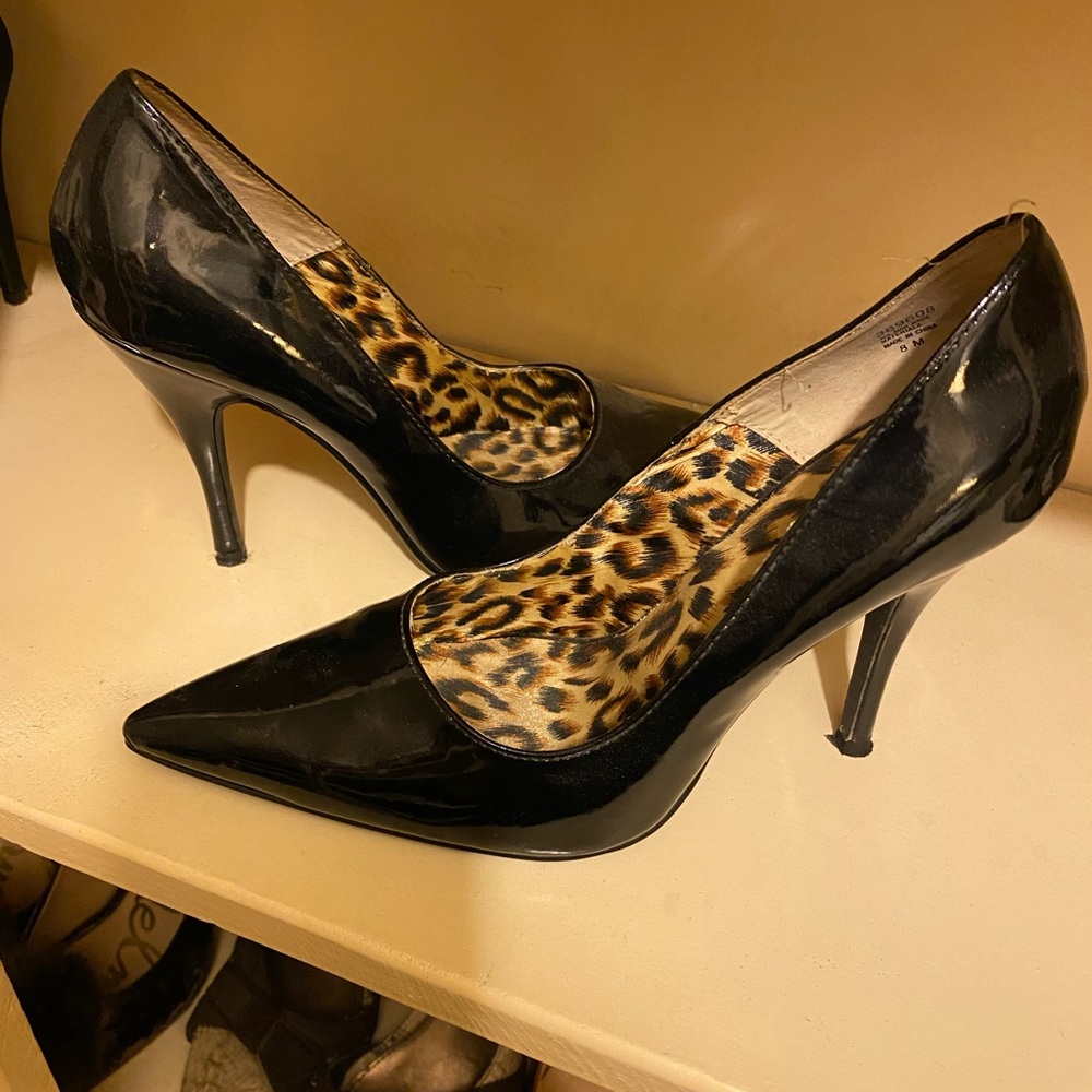 FINAL MARKDOWN Black patent heel